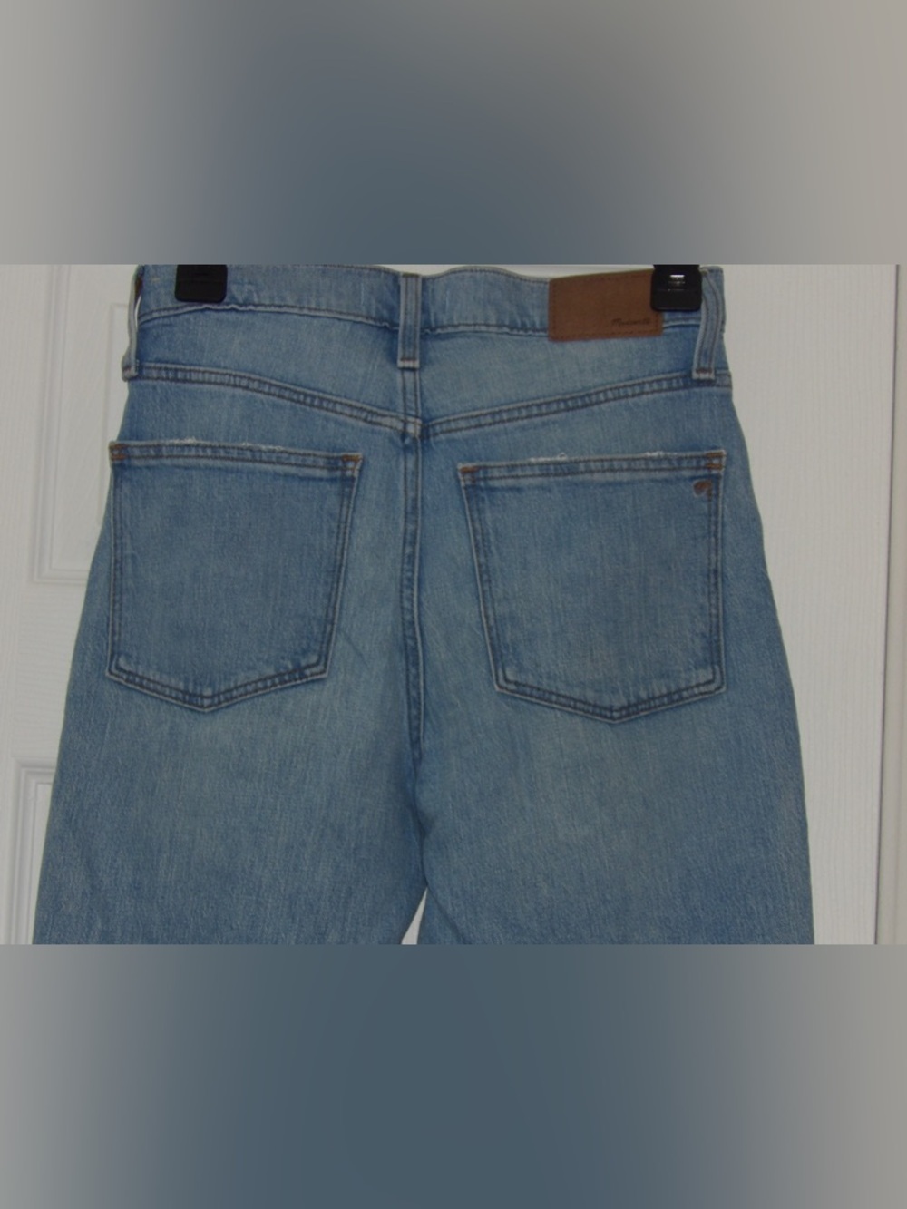 Madewell Light Blue Straight Leg Women's Jeans - Picture 6 of 8